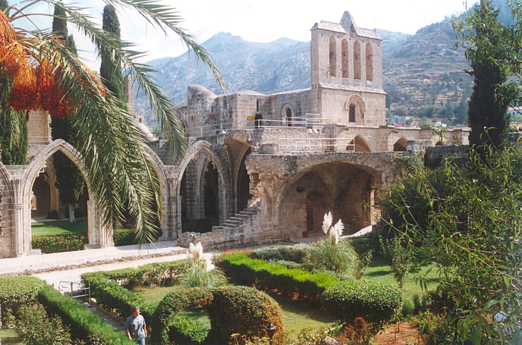 Bellapais Manastırı, Bellapais